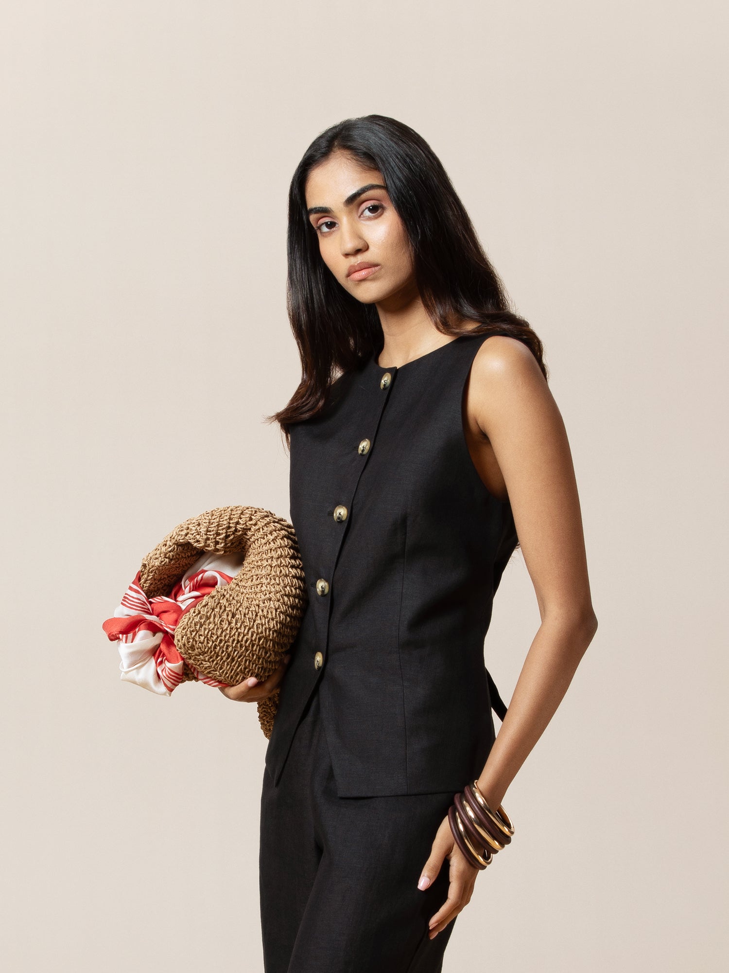Button down vest