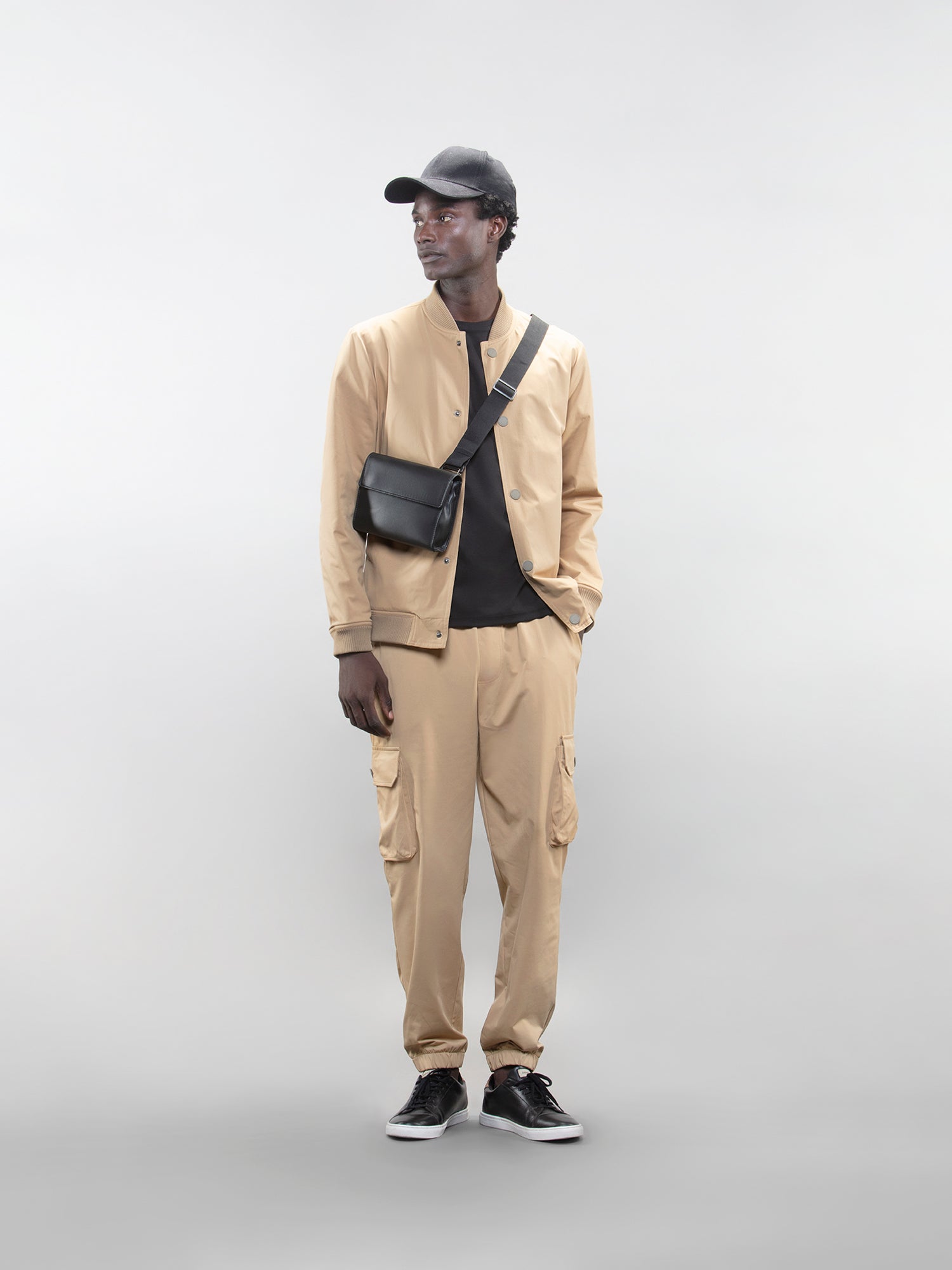 Six pocket cargo pants