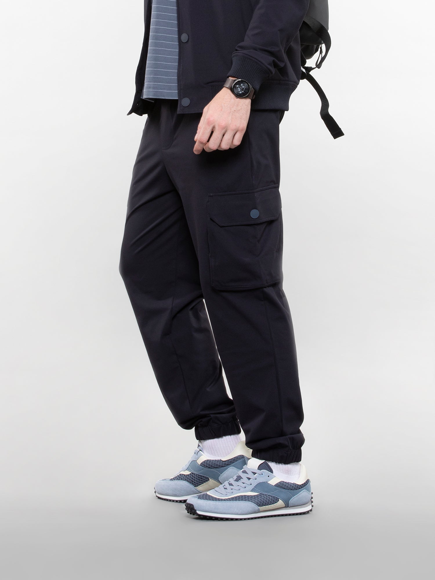 Six pocket cargo pants