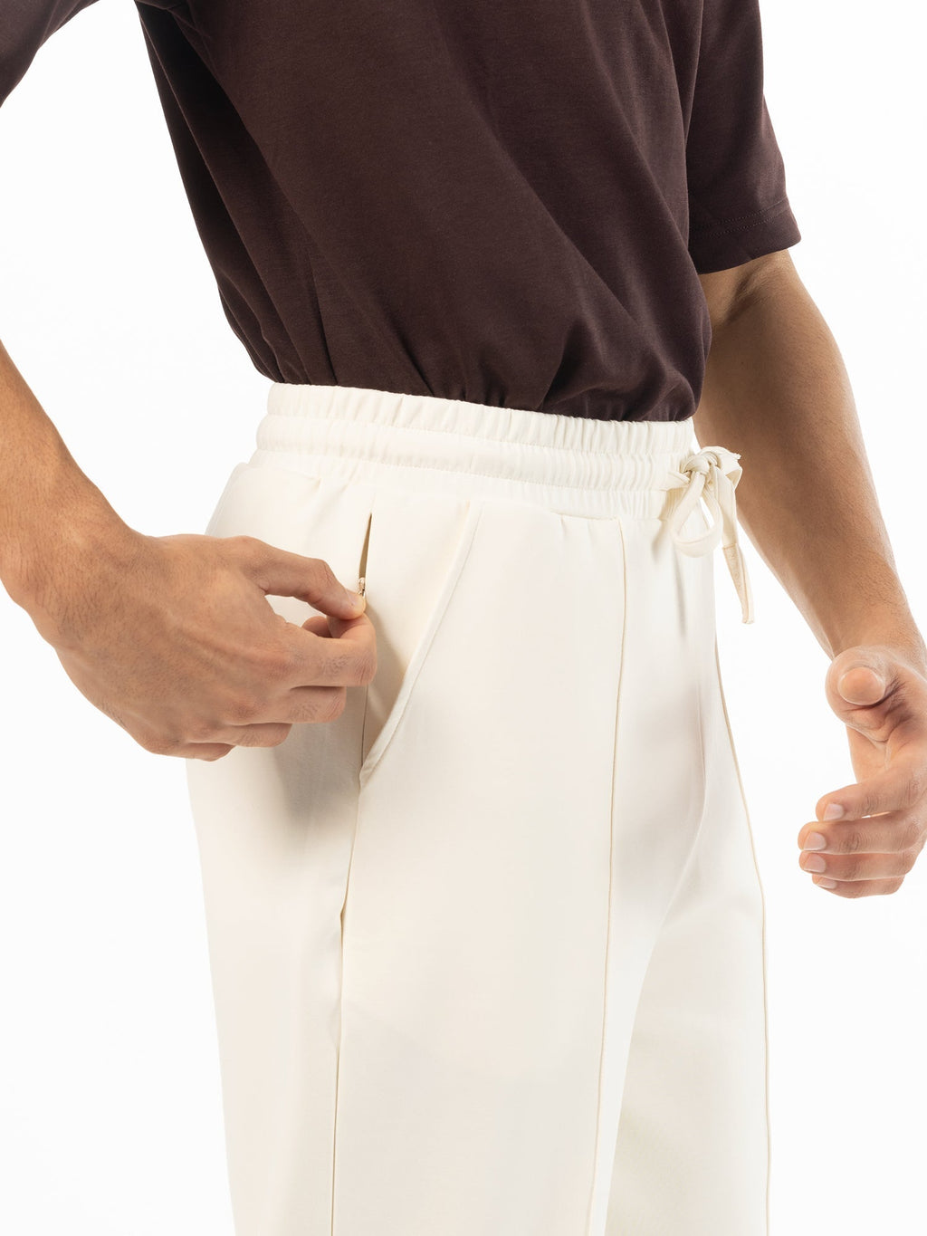 Wide-leg pants