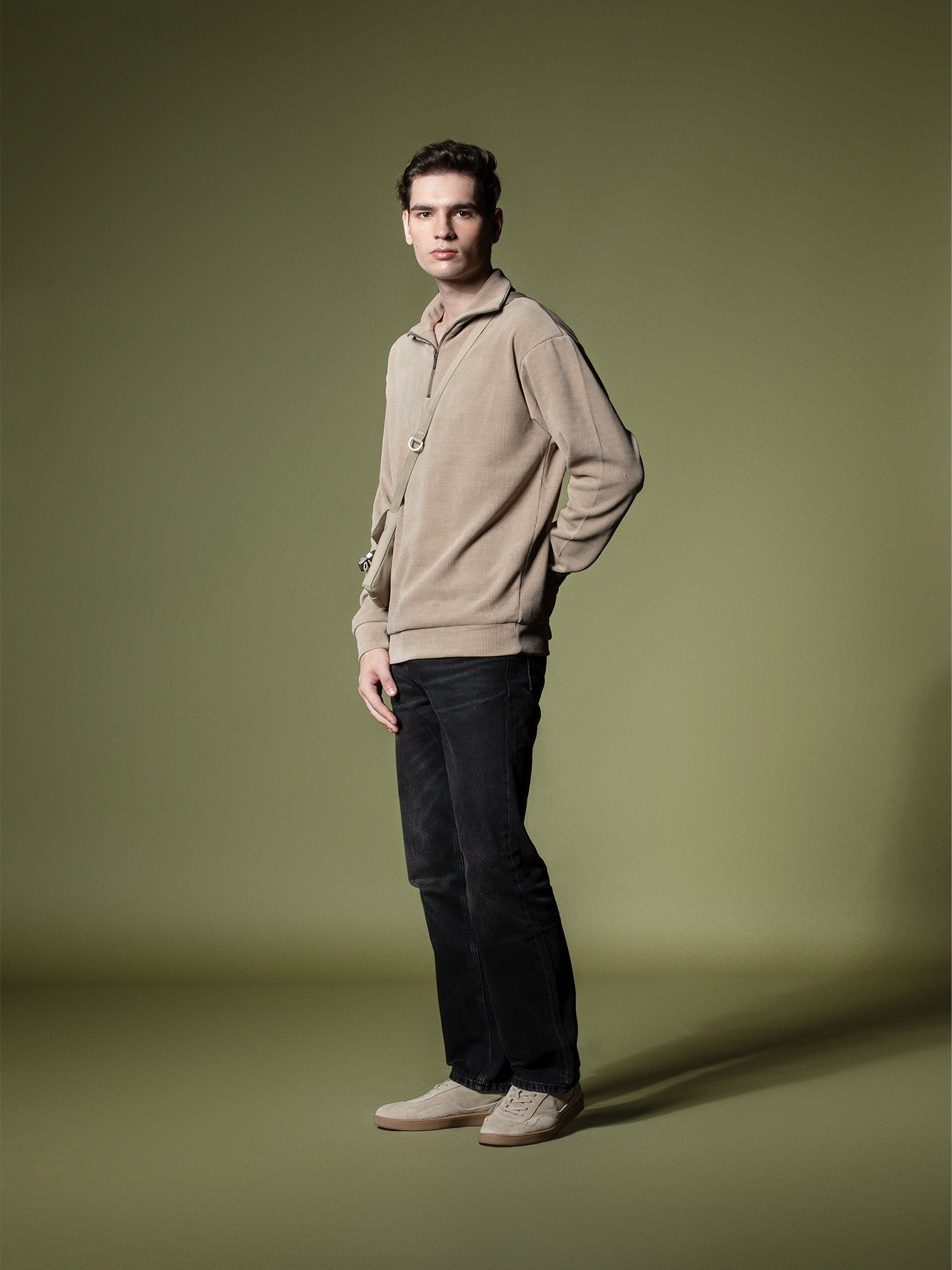 Ribbed quarter-zip sweatshirt