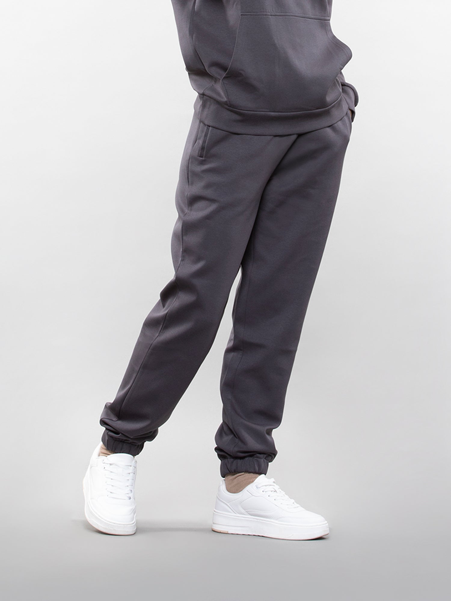 Cuffed joggers